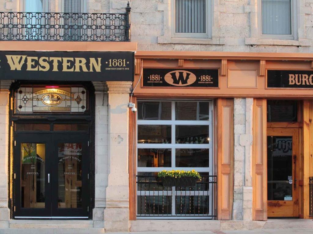 גואלף Western Hotel & Executive Suites מראה חיצוני תמונה