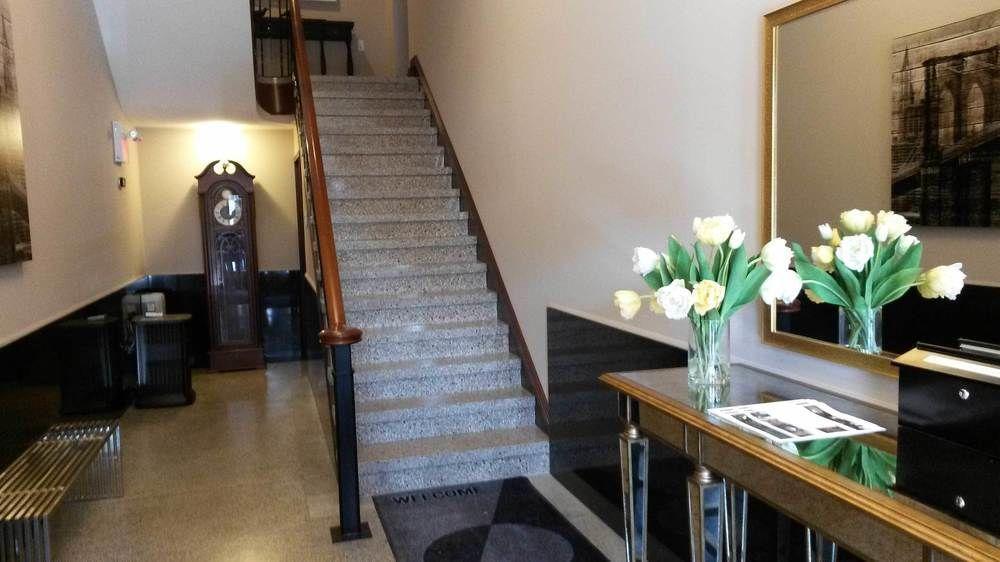 גואלף Western Hotel & Executive Suites מראה חיצוני תמונה